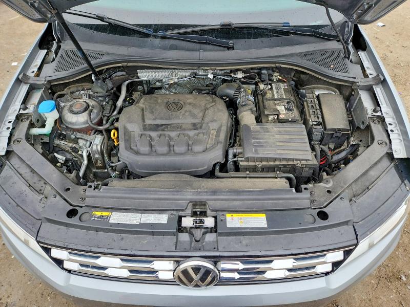 51694626 :رقم المزاد ، 3VV2B7AX3MM139745 vin ، 2021 Volkswagen Tiguan مزاد بيع