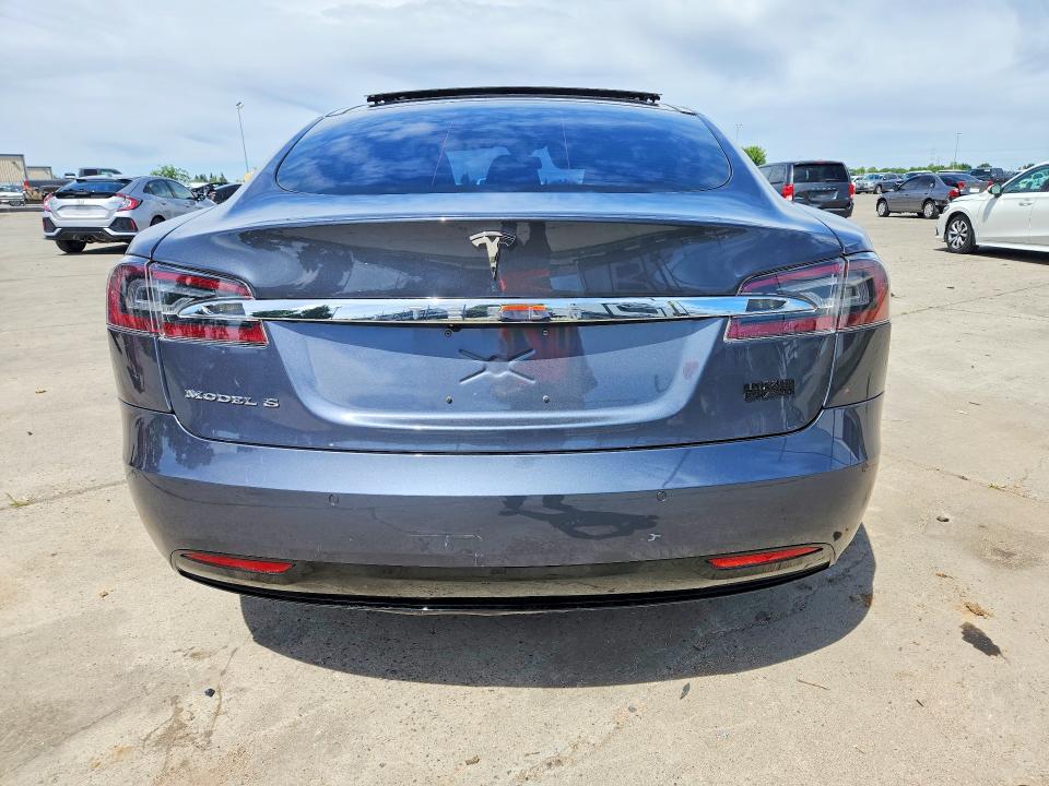 Продаж на аукціоні авто 2016 Tesla Model S, vin: 5YJSA1E12GF151575, номер лоту: 49666556