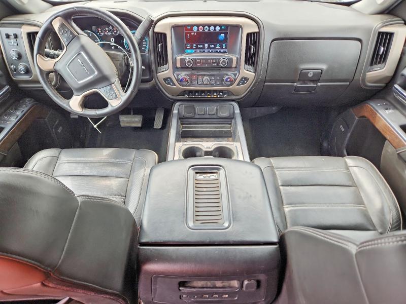 49717216 :رقم المزاد ، 1GT42YEY1JF103788 vin ، 2018 Gmc Sierra مزاد بيع