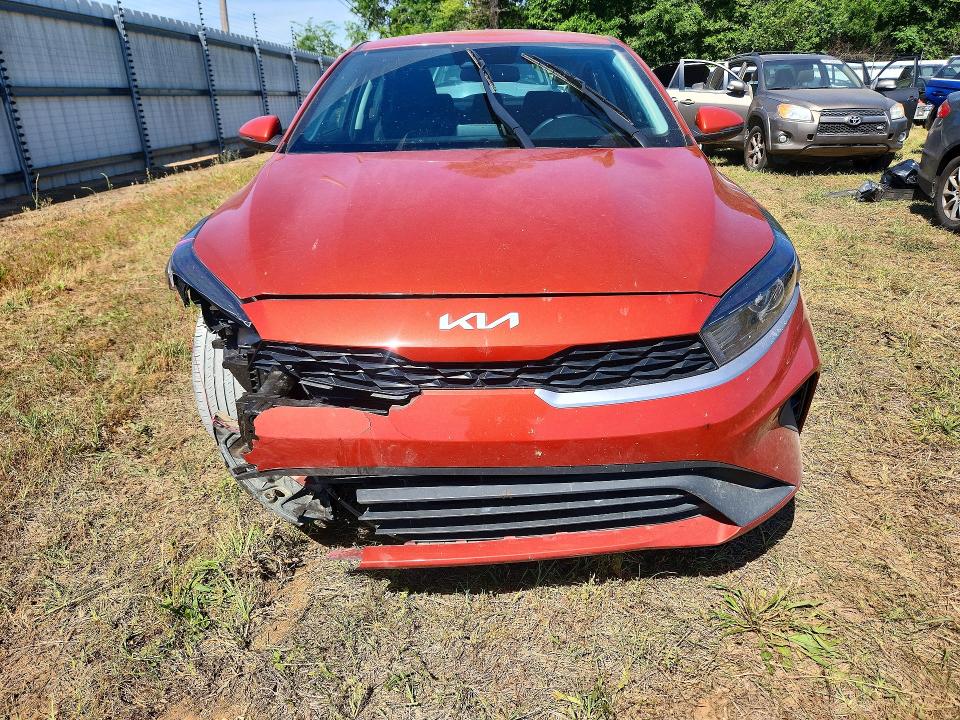 50934836 :رقم المزاد ، 3KPF24AD0RE727852 vin ، 2024 Kia Forte مزاد بيع