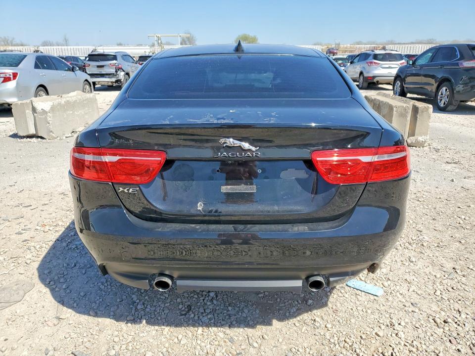 Продажа на аукционе авто 2017 Jaguar Xe, vin: SAJAE4BG9HA946824, номер лота: 49036136