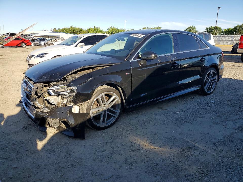 Продажа на аукционе авто 2017 Audi A3, vin: WAUGUGFF4H1024697, номер лота: 48930626