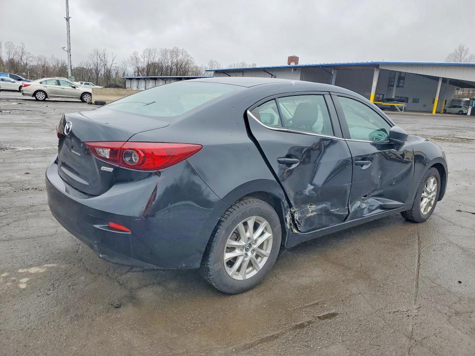 47597016 :رقم المزاد ، 3MZBN1U71HM131208 vin ، 2017 Mazda 3 مزاد بيع