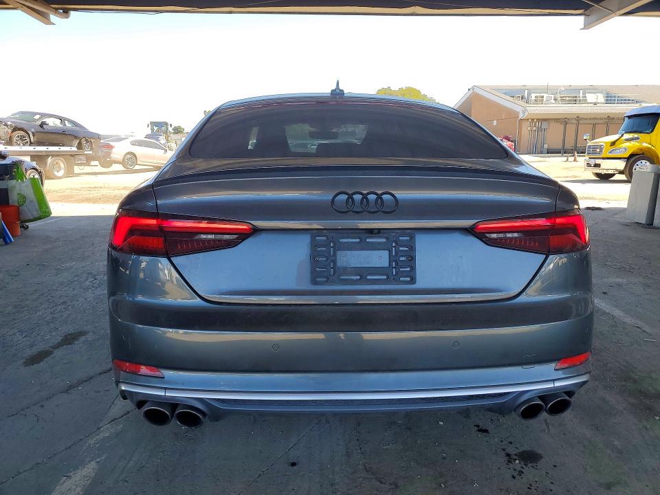 48868556 :رقم المزاد ، WAUB4CF54KA099997 vin ، 2019 Audi S5 مزاد بيع