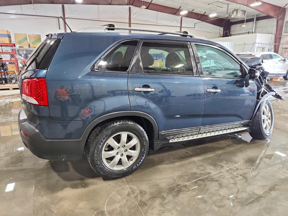 49915916 :رقم المزاد ، 5XYKT4A18BG168982 vin ، 2011 Kia Sorento مزاد بيع