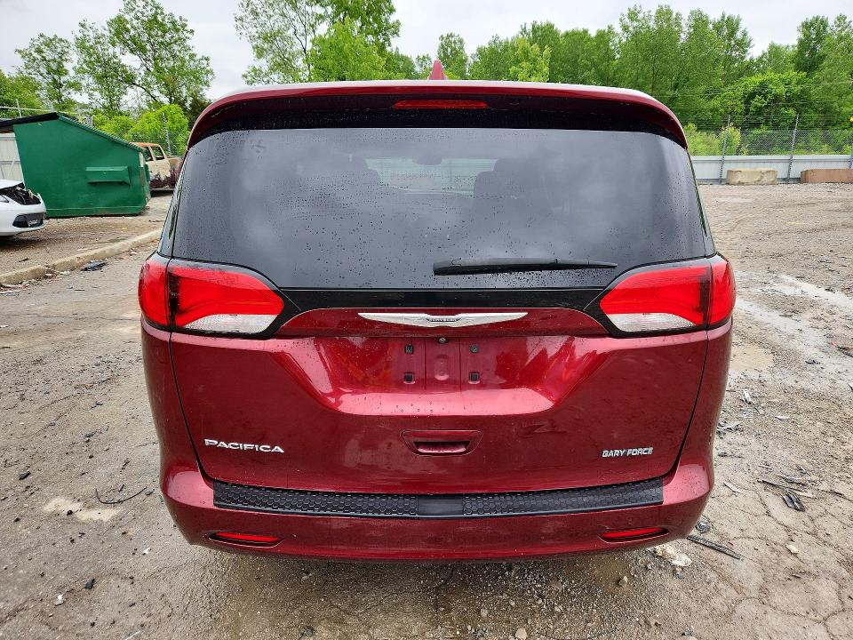 51014176 :رقم المزاد ، 2C4RC1DG5HR521857 vin ، 2017 Chrysler Pacifica مزاد بيع