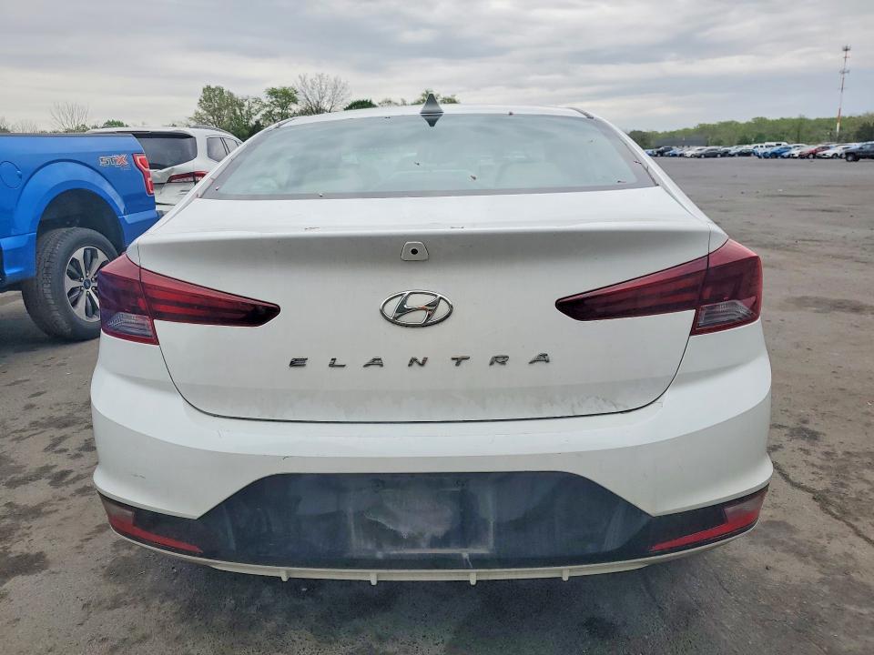 2020 Hyundai Elantra მანქანა იყიდება აუქციონზე, vin: 5NPD84LF5LH627415, აუქციონის ნომერი: 50922396