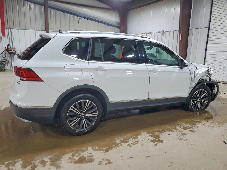 50566256 :رقم المزاد ، 3VV2B7AX8JM097309 vin ، 2018 Volkswagen Tiguan مزاد بيع