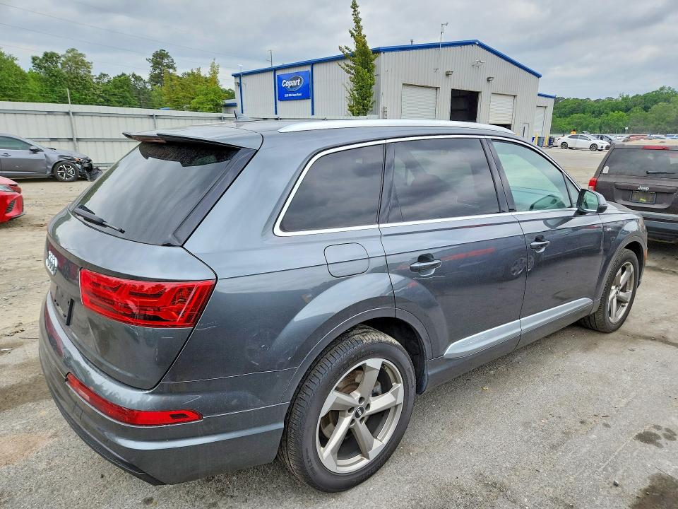 2019 Audi Q7 მანქანა იყიდება აუქციონზე, vin: WA1MAAF71KD018392, აუქციონის ნომერი: 51065706