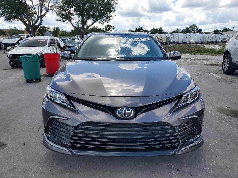 Aukcja sprzedaży 2021 Toyota Camry, vin: 4T1C11AK4MU495328, numer aukcji: 51017956