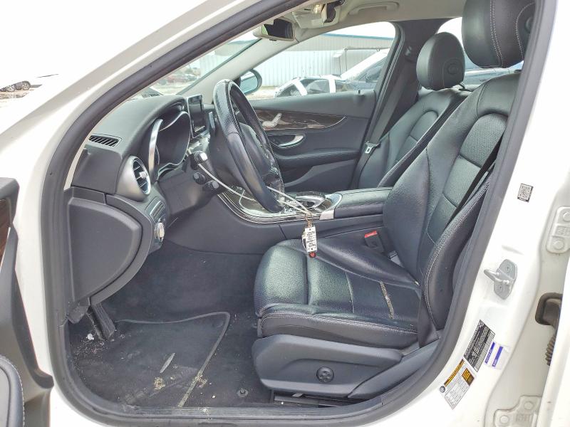 46998016 :رقم المزاد ، 55SWF4JB2FU085688 vin ، 2015 Mercedes-benz C مزاد بيع