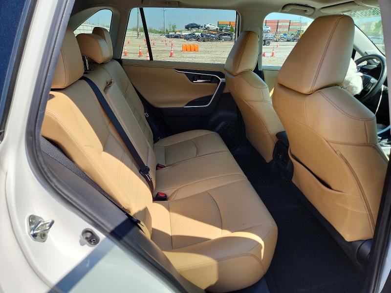 Продажа на аукционе авто 2021 Toyota Rav4, vin: 2T3N1RFV4MW219409, номер лота: 50688576
