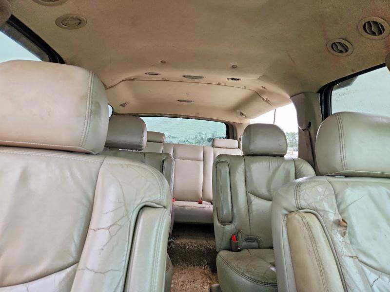 Продажа на аукционе авто 2003 Chevrolet Suburban, vin: 3GNFK16Z83G165396, номер лота: 51896206