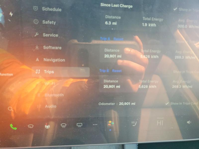 Продаж на аукціоні авто 2023 Tesla Model Y, vin: 7SAYGDEE4PA120311, номер лоту: 48141346