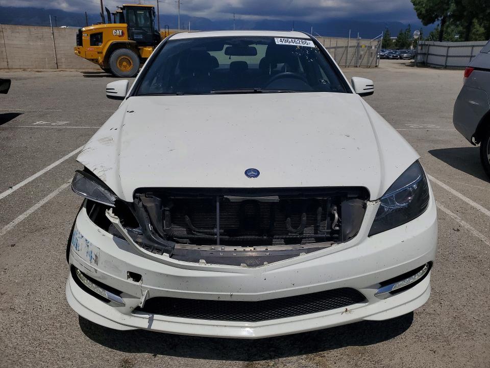 49646286 :رقم المزاد ، WDDGF5EB4BR139783 vin ، 2011 Mercedes-benz C مزاد بيع