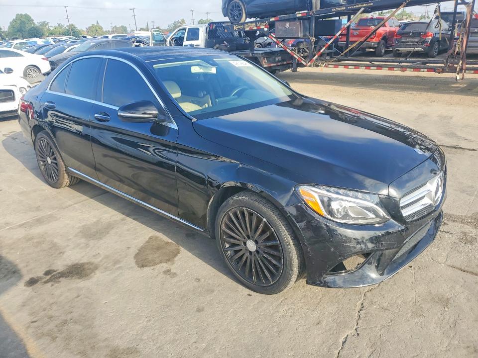 49146646 :رقم المزاد ، 55SWF8EB0KU316423 vin ، 2019 Mercedes-benz C مزاد بيع