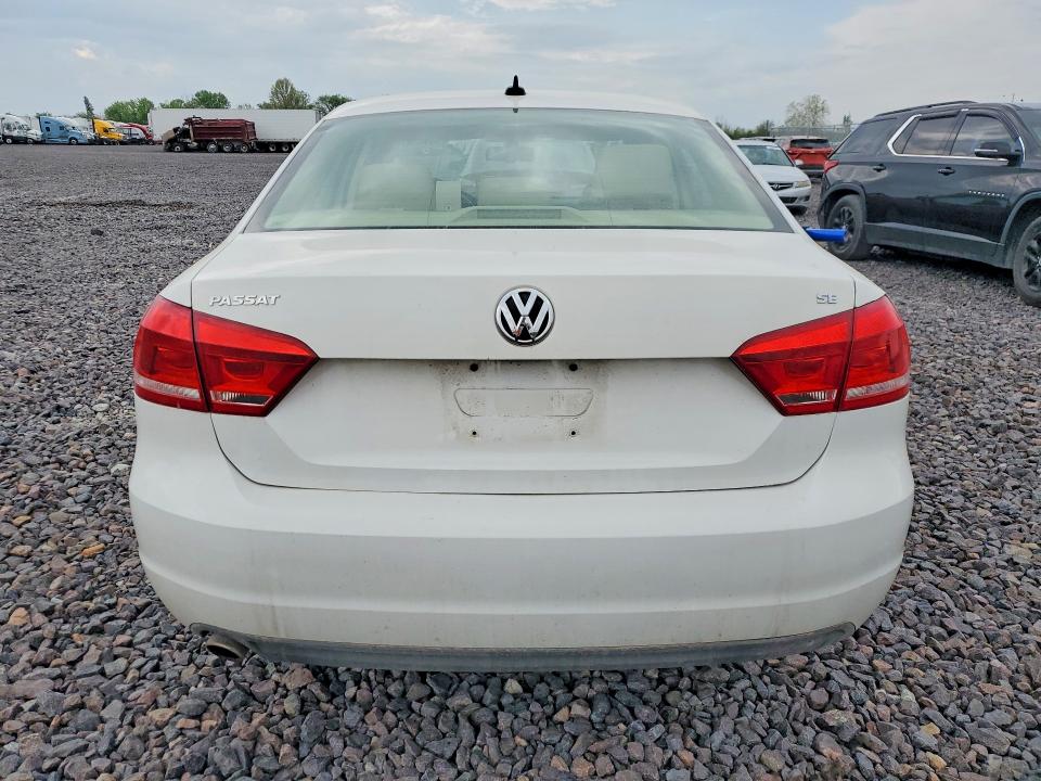 2013 Volkswagen Passat მანქანა იყიდება აუქციონზე, vin: 1VWBP7A35DC044387, აუქციონის ნომერი: 50950816