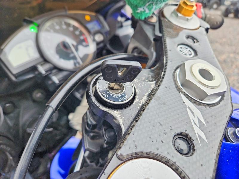 51599026 :رقم المزاد ، JYARN20E07A008003 vin ، 2007 Yama Yzfr1 مزاد بيع