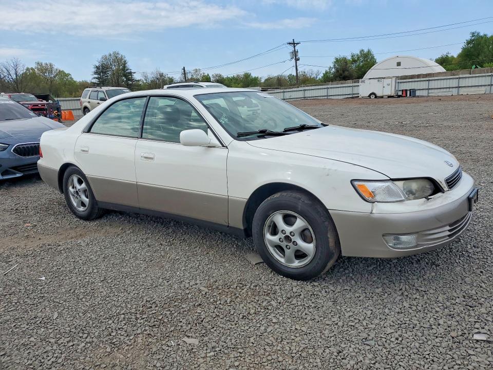 1997 Lexus Es მანქანა იყიდება აუქციონზე, vin: JT8BF22G9V5010497, აუქციონის ნომერი: 51090526