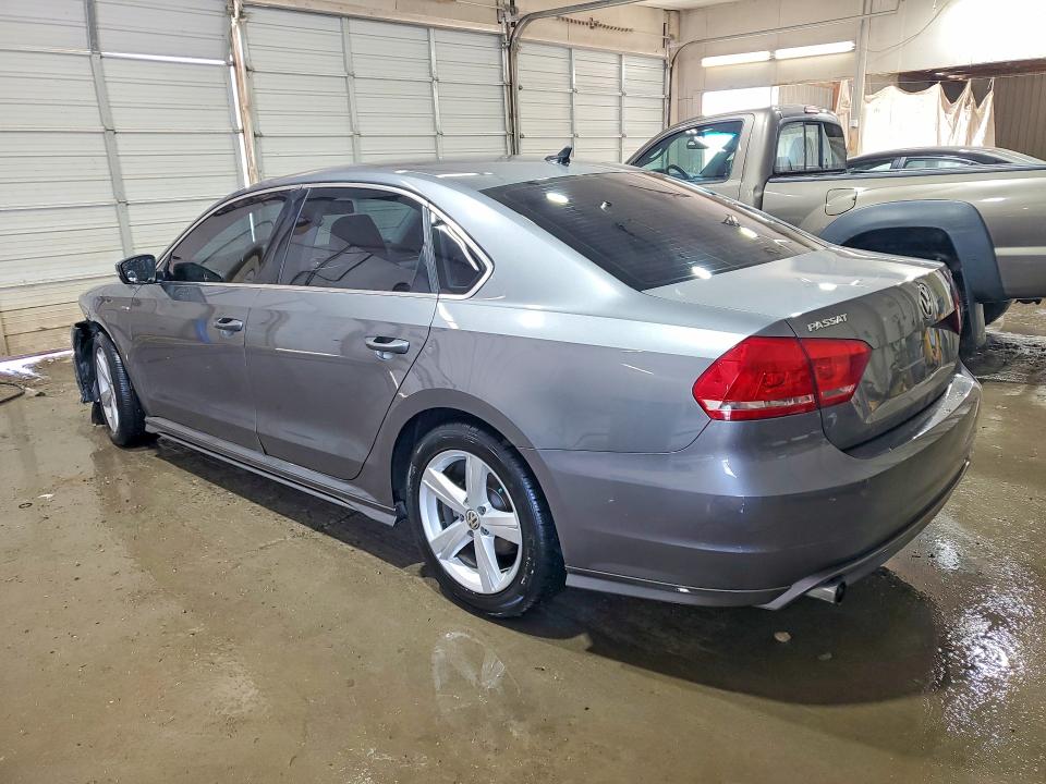 Продажа на аукционе авто 2015 Volkswagen Passat, vin: 1VWAT7A32FC105091, номер лота: 50889146