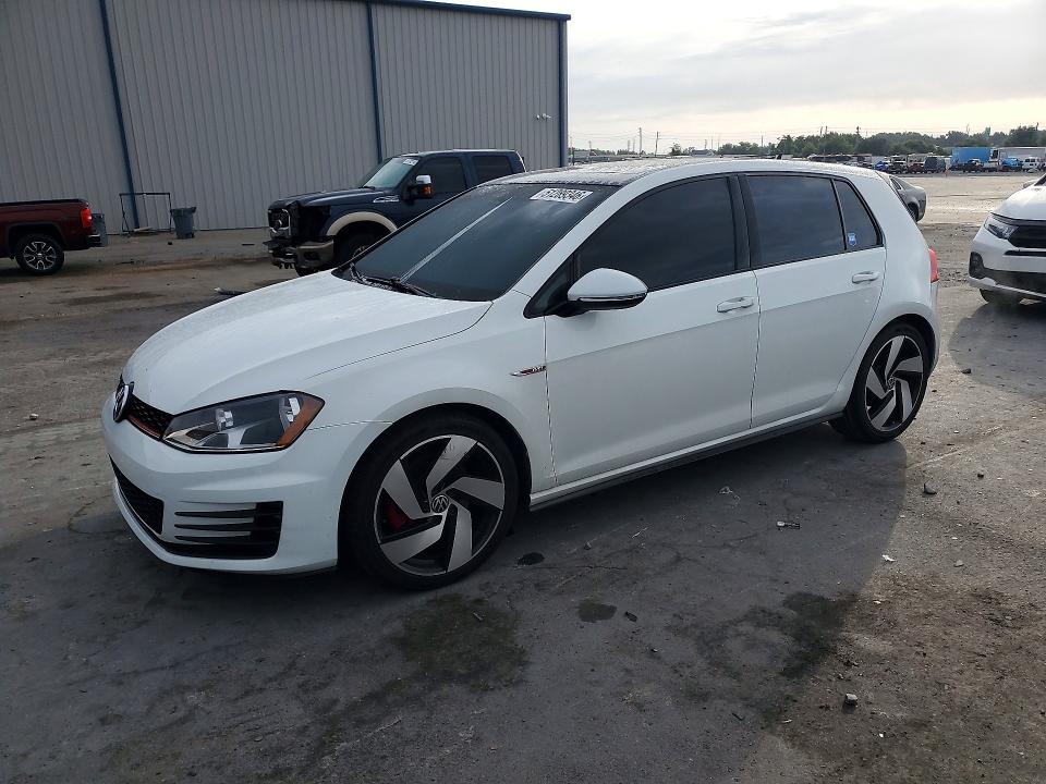 2015 Volkswagen Gti მანქანა იყიდება აუქციონზე, vin: 3VW5T7AU4FM024618, აუქციონის ნომერი: 51289346