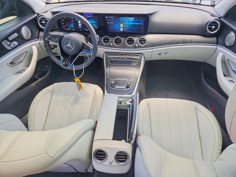 Продажа на аукционе авто 2022 Mercedes-benz E, vin: W1KZF8DB8NB098731, номер лота: 49123476