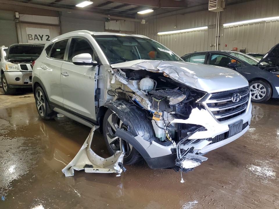 Продажа на аукционе авто 2018 Hyundai Tucson, vin: KM8J33A22JU717051, номер лота: 47945906