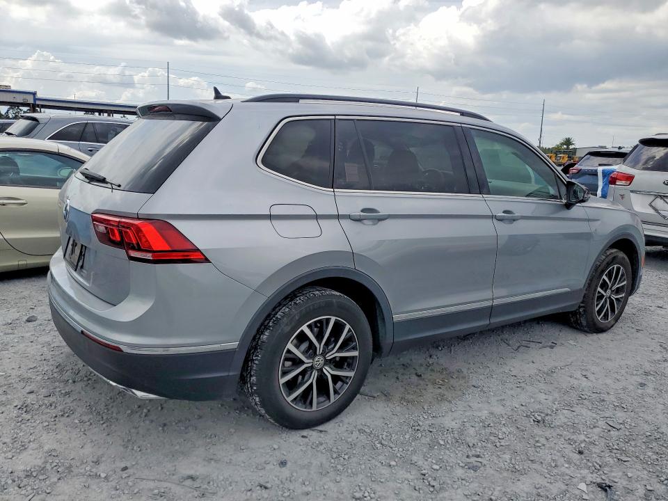 Продажа на аукционе авто 2021 Volkswagen Tiguan, vin: 3VV3B7AX2MM112864, номер лота: 48675176