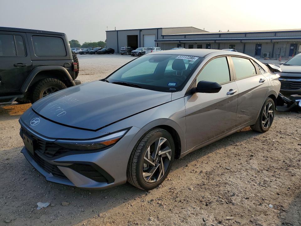 Auction sale of the 2025 Hyundai Elantra, vin: KMHLM4DG4SU916056, lot number: 51117286