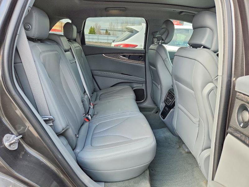 Продажа на аукционе авто 2019 Lincoln Nautilus, vin: 2LMPJ8LP7KBL26379, номер лота: 46453826