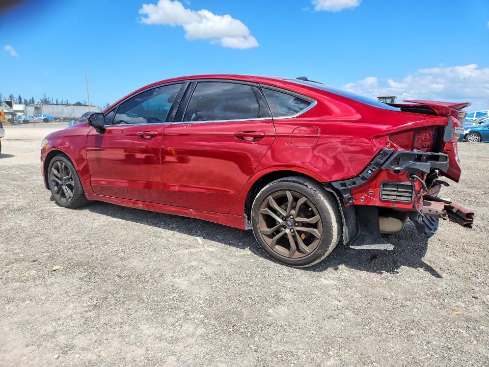 50601676 :رقم المزاد ، 3FA6P0H77JR114821 vin ، 2018 Ford Fusion مزاد بيع