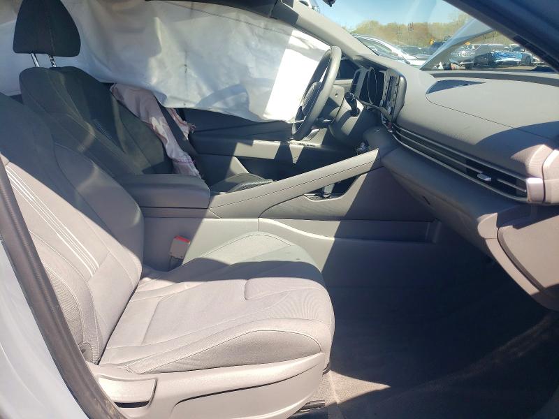 Продажа на аукционе авто 2021 Hyundai Elantra, vin: KMHLM4AG3MU126013, номер лота: 51190996