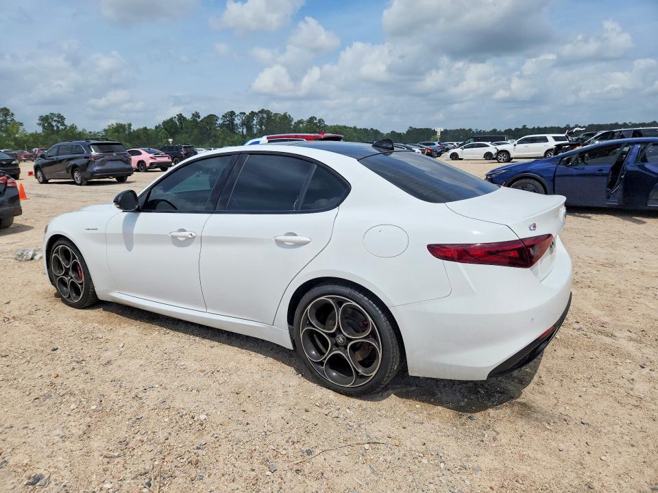 Aukcja sprzedaży 2022 Alfa Romeo Giulia, vin: ZARFAMBN3N7660416, numer aukcji: 49825896