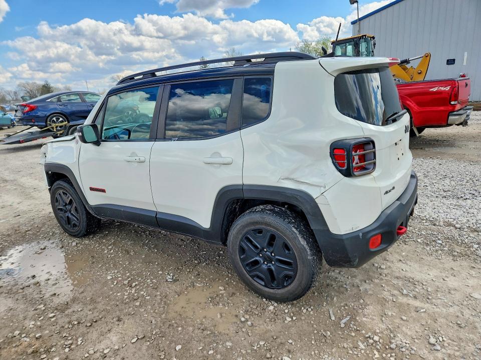 Продажа на аукционе авто 2018 Jeep Renegade, vin: ZACCJBCB9JPH26759, номер лота: 48803176