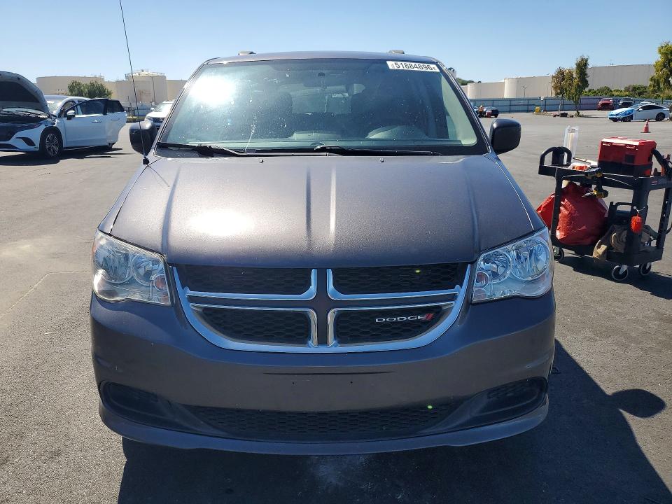 51884896 :رقم المزاد ، 2C4RDGCGXGR180245 vin ، 2016 Dodge Grand Caravan مزاد بيع