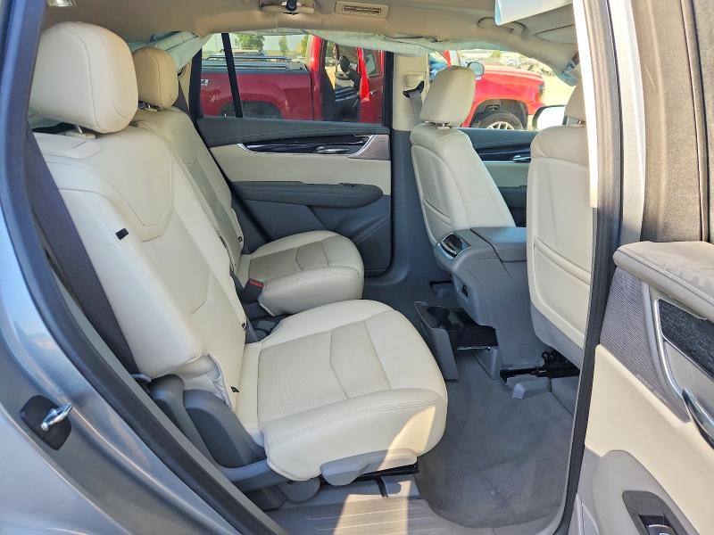 50180466 :رقم المزاد ، 1GYKPCRS9PZ121409 vin ، 2023 Cadillac Xt6 مزاد بيع
