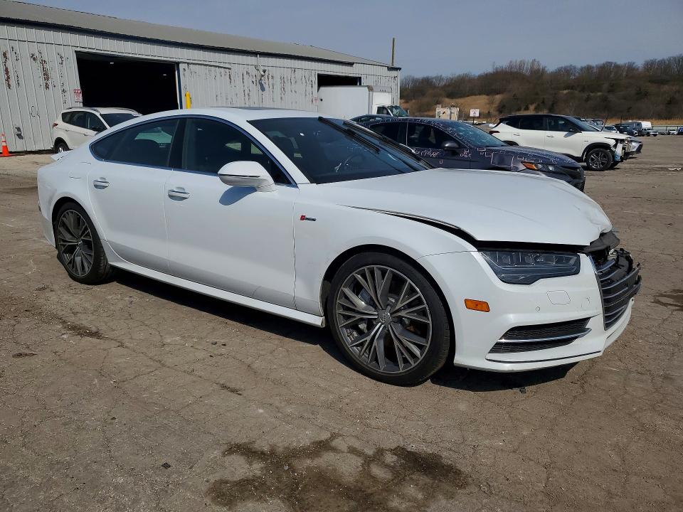 48939826 :رقم المزاد ، WAU22AFCXHN083152 vin ، 2017 Audi A7 مزاد بيع