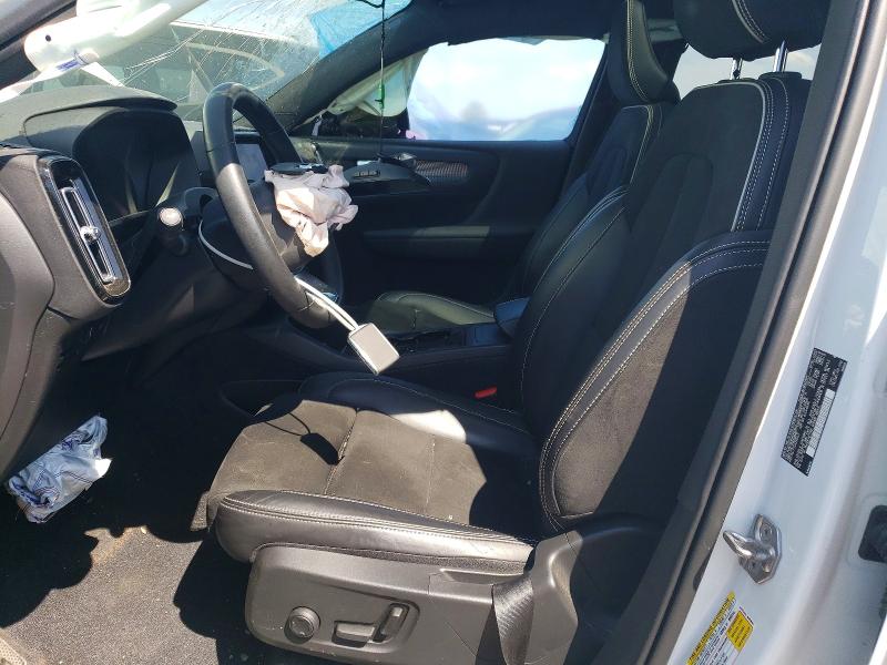 Продаж на аукціоні авто 2022 Volvo Xc40, vin: YV4ED3UR4N2685911, номер лоту: 41964126