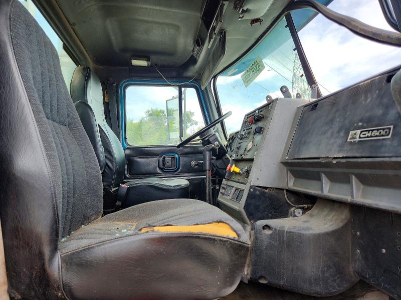 Продаж на аукціоні авто 2000 Mack 600, vin: 1M1AA14Y1YW129672, номер лоту: 49293986