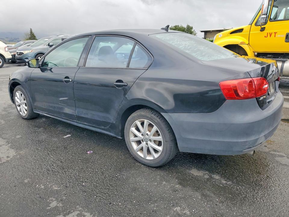 50479056 :رقم المزاد ، 3VWDZ7AJ6BM308214 vin ، 2011 Volkswagen Jetta مزاد بيع