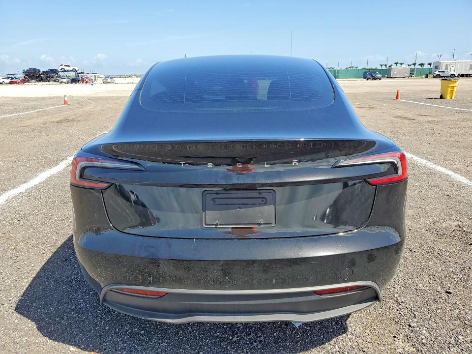 49387976 :رقم المزاد ، 5YJ3E1EA6SF032185 vin ، 2025 Tesla Model 3 مزاد بيع