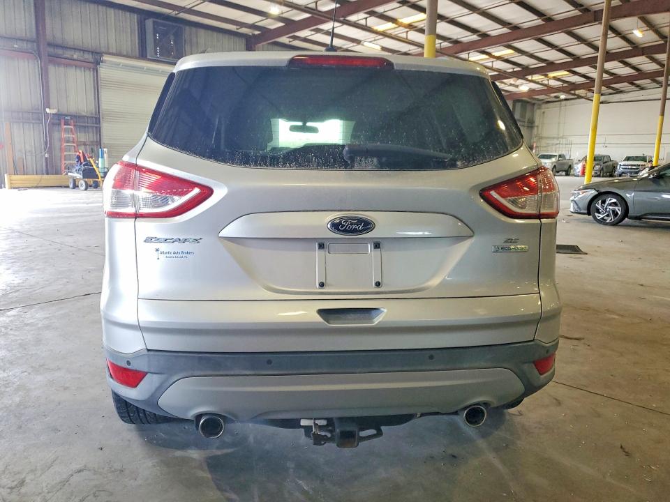2013 Ford Escape მანქანა იყიდება აუქციონზე, vin: 1FMCU0GX6DUB47230, აუქციონის ნომერი: 49168976