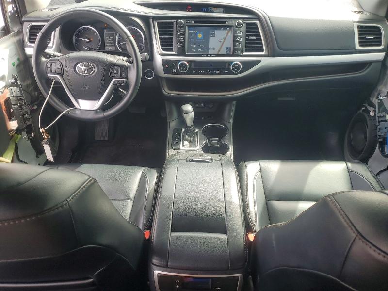 Продажа на аукционе авто 2018 Toyota Highlander Xle Awd, vin: 5TDJZRFH0JS543083, номер лота: 48591806