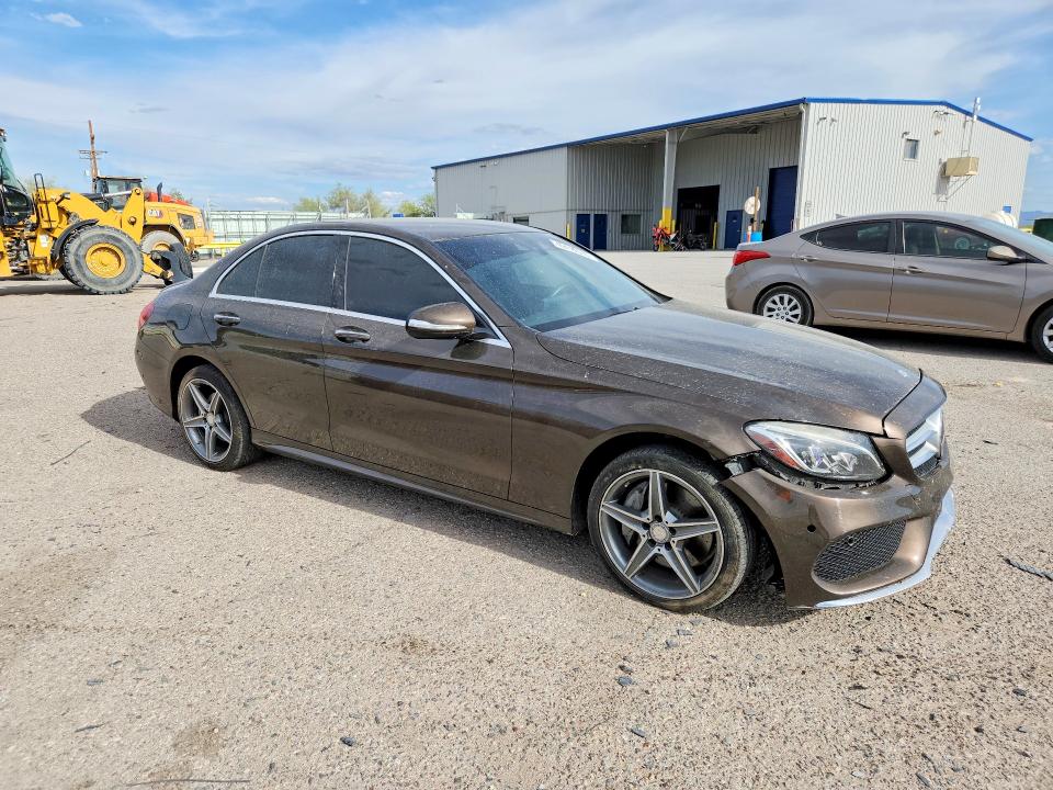 49410576 :رقم المزاد ، 55SWF6GB8FU042265 vin ، 2015 Mercedes-benz C مزاد بيع