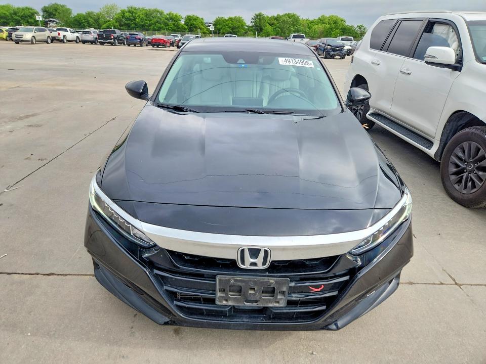 Продажа на аукционе авто 2018 Honda Accord, vin: 1HGCV1F53JA158207, номер лота: 49134906