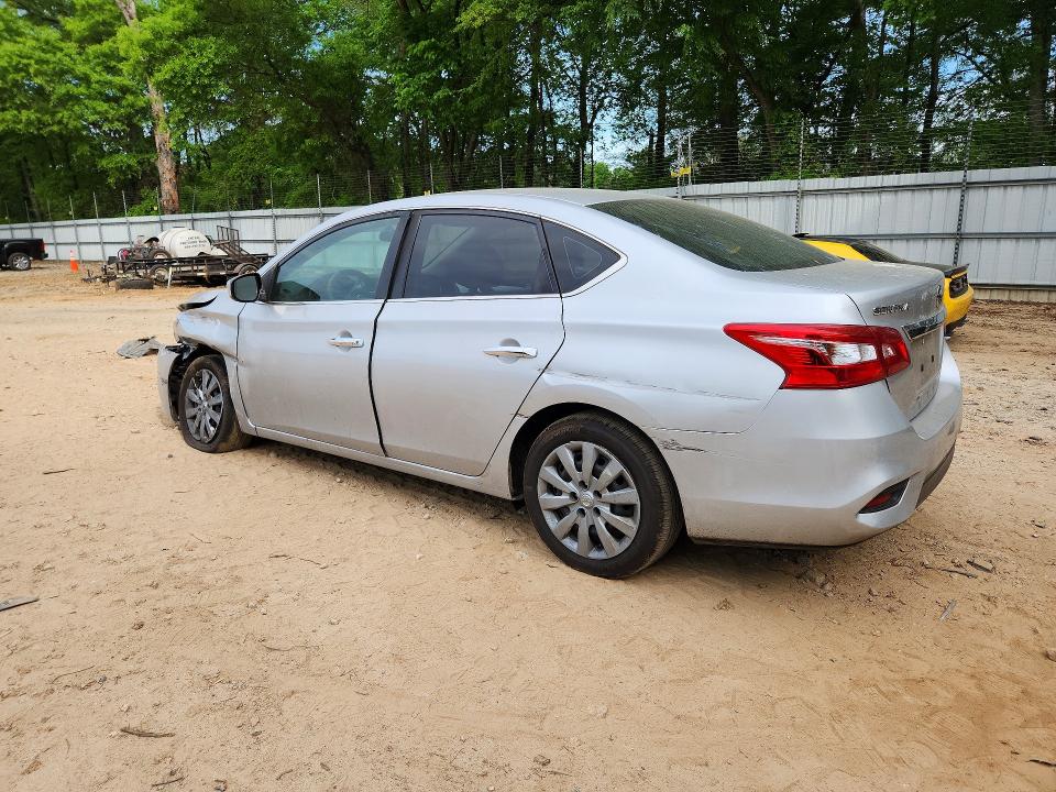 49579716 :رقم المزاد ، 3N1AB7AP2JY297818 vin ، 2018 Nissan Sentra مزاد بيع