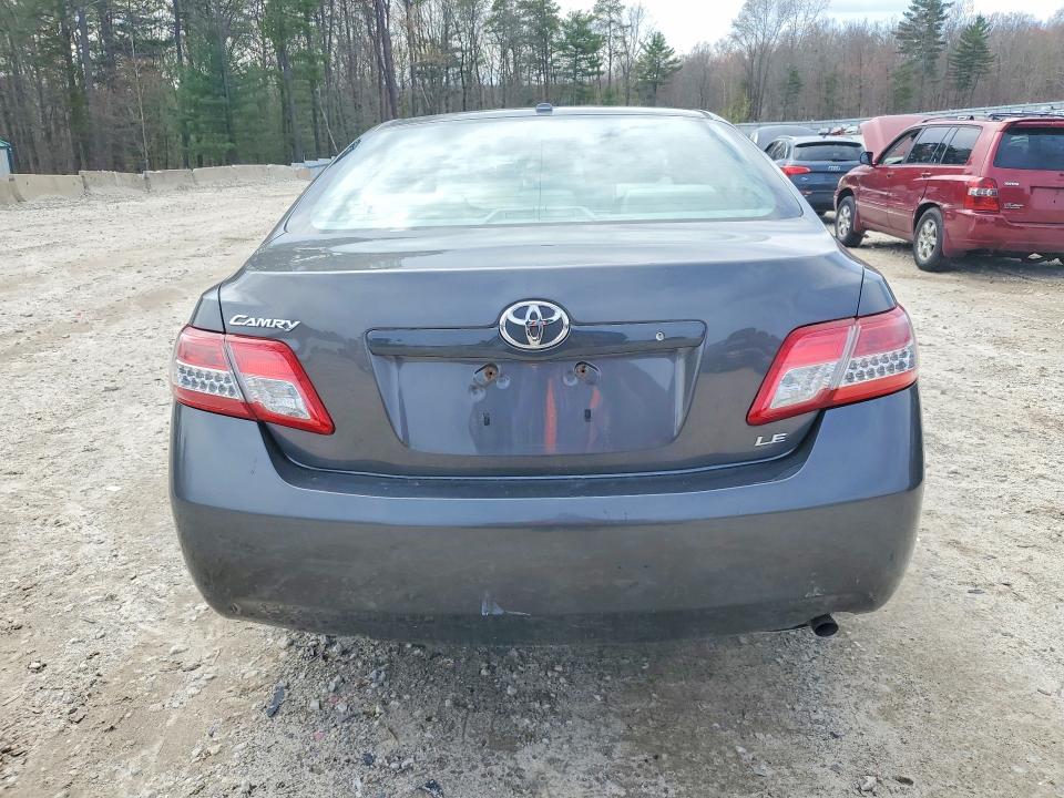 48989636 :رقم المزاد ، 4T4BF3EK9BR098462 vin ، 2011 Toyota Camry مزاد بيع
