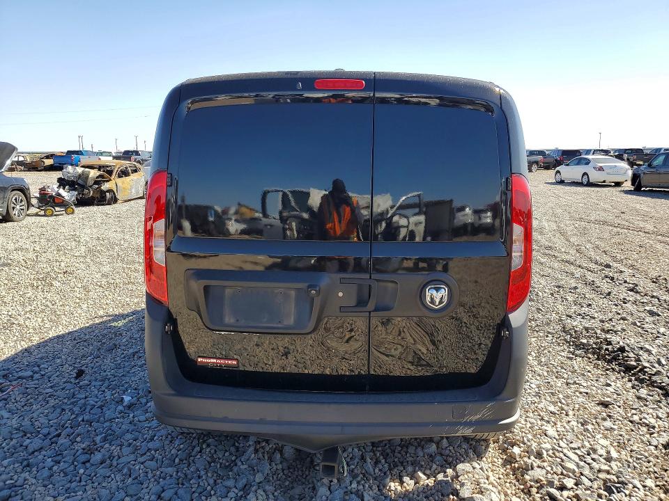 69083926 :رقم المزاد ، ZFBERFAB1J6J17439 vin ، 2018 Ram Promaster City مزاد بيع