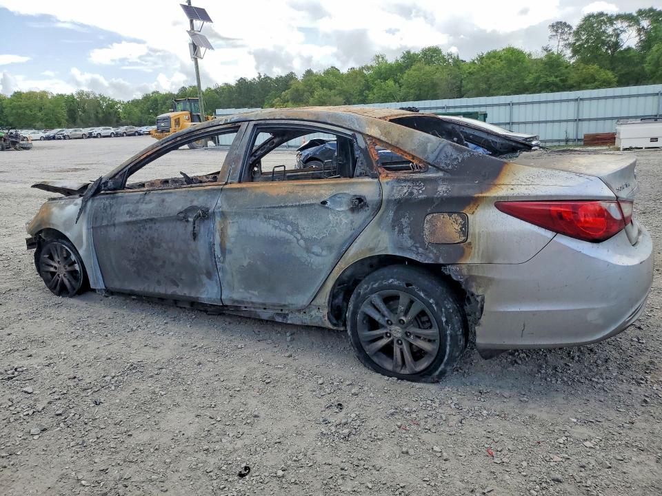2013 Hyundai Sonata მანქანა იყიდება აუქციონზე, vin: 5NPEB4AC8DH643110, აუქციონის ნომერი: 48567066