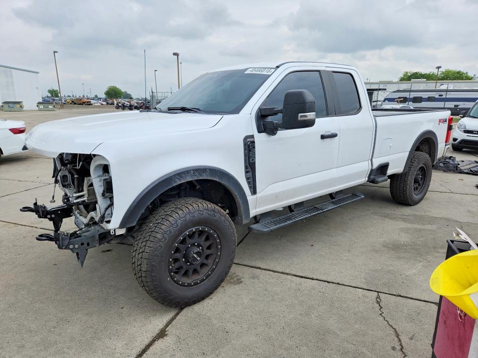 48466816 :رقم المزاد ، 1FT8X3BNXREE73509 vin ، 2024 Ford F350 مزاد بيع
